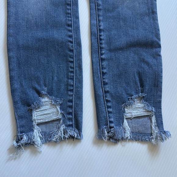 Abercrombie & Fitch Super Skinny Ankle Mid rise Jeans. Women’s size 28 - 6 - Picture 9 of 11